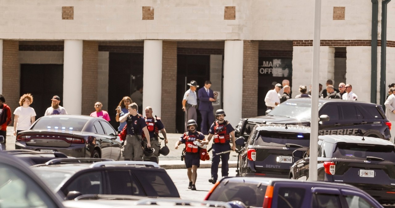 Strzelanina w amerykańskiej szkole, są zabici i ranni. Sprawcą miał być 14-latek