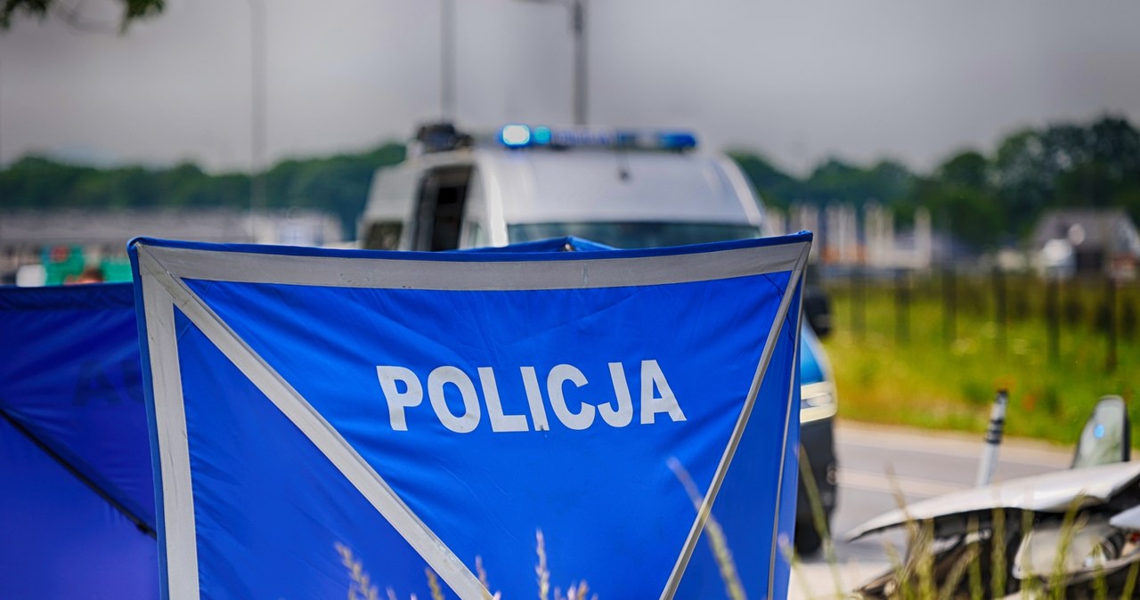 Tragedia na dk45. Ciągnik śmiertelnie potrącił mężczyznę