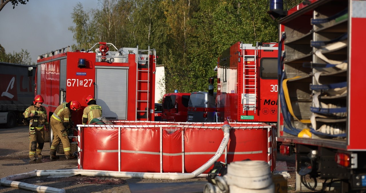 Strażacy ugasili wielki pożar w Zabrzu. Nie odnotowano skażenia