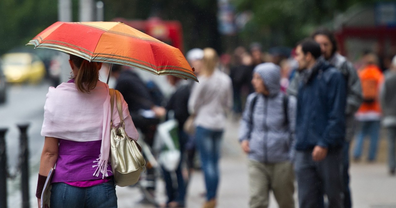 Odpoczniemy od upałów, przydadzą się parasole. Prognoza pogody na nowy tydzień