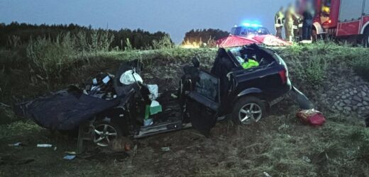 Samochód doszczętnie rozbity. Zginął 31-latek