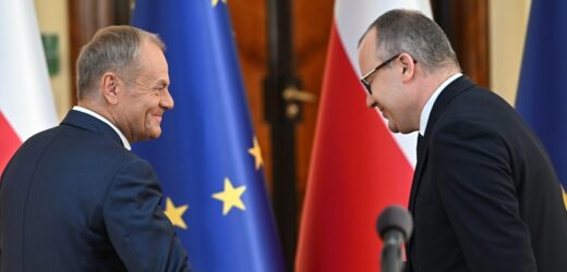 Zamieszanie z kontrasygnatą premiera. Decyzja Tuska jest bezprawna?