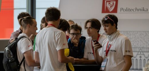 Uczniowie kontra szyfrogram. Przed nami kolejny „Cybertron”