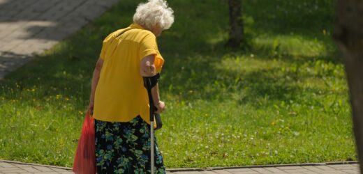 Podwójna waloryzacja emerytur i rent. Jest decyzja rządu