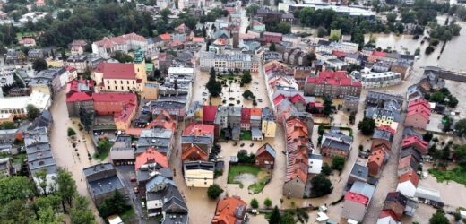 Most w Głuchołazach zniszczony. Burmistrz: Sytuacja jak po wojnie