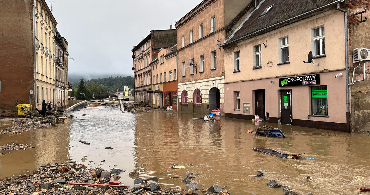 Będzie pomoc dla terenów dotkniętych powodzią. Ile wyniesie?