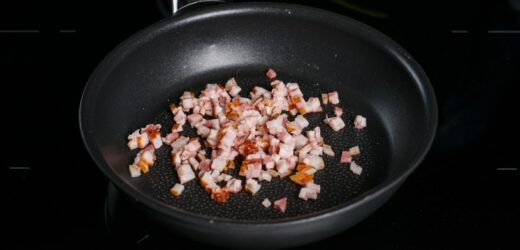 Pilne ostrzeżenie GIS: Groźne bakterie w popularnym bekonie