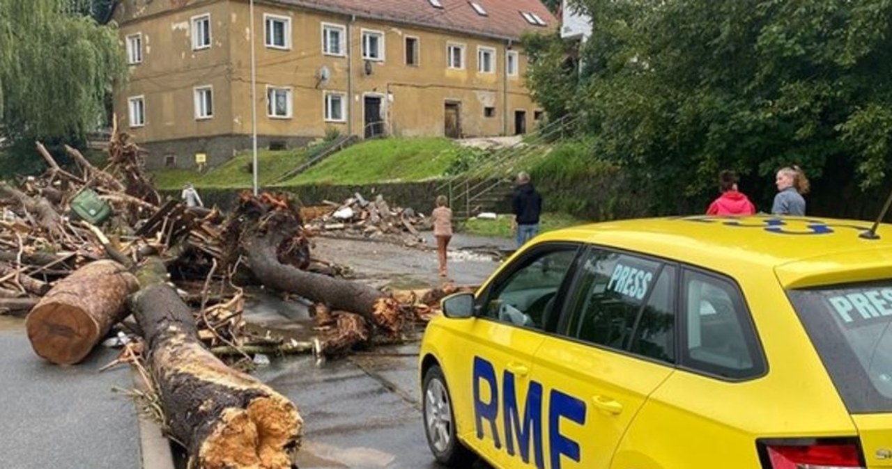 „Trzeba zbudować nowe miasto”. Reportaż z odciętego od świata Lądka-Zdroju