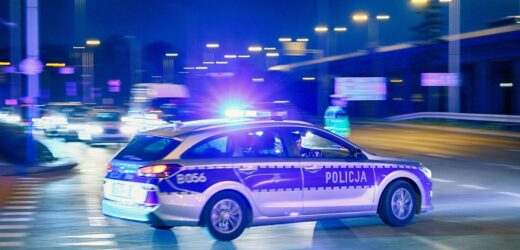 Wypadek na Trasie Łazienkowskiej. Policja wciąż poszukuje mężczyzny