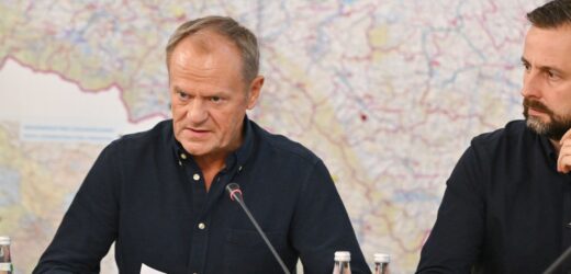 Tusk podczas sztabu: Dostajemy sprzeczne informacje o zagrożeniu powodziowym