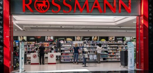 Prosty sposób na codzienne zniżki i specjalne oferty w Rossmannie. Zaoszczędzisz kilkadziesiąt złotych