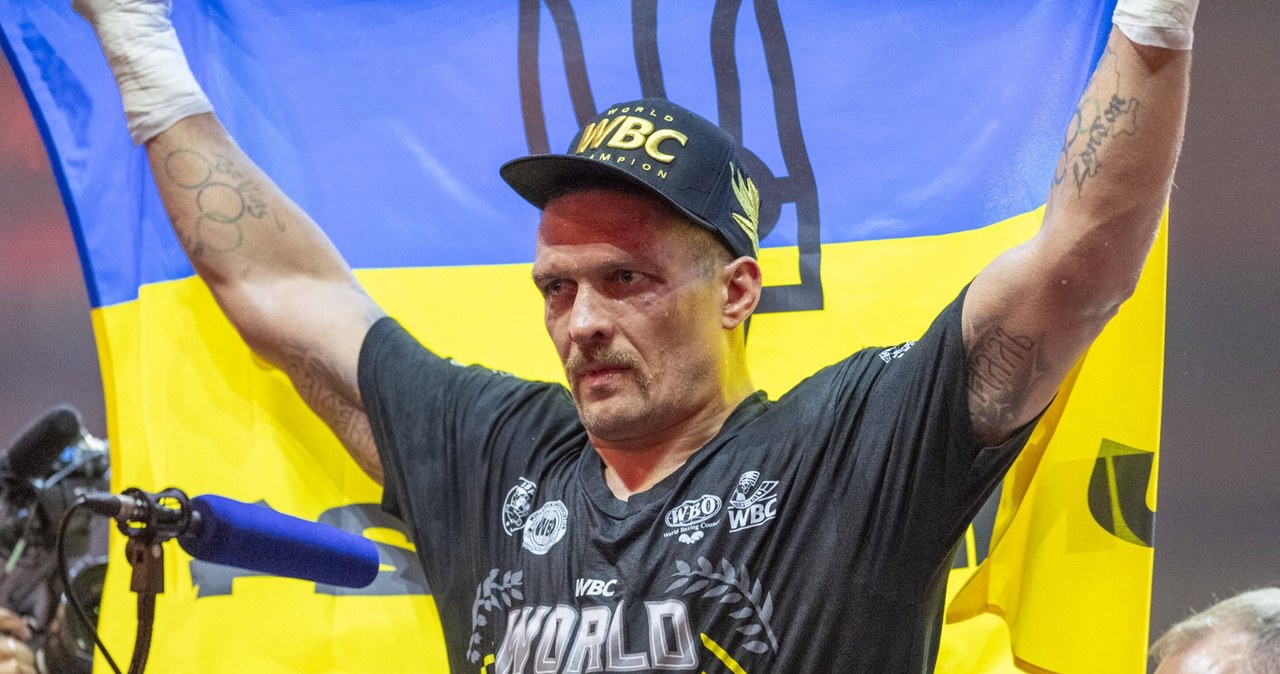 Ołeksandr Usyk na krótko zatrzymany na lotnisku w Krakowie