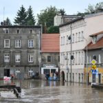 Burmistrz Bystrzycy Kłodzkiej: Ludzie potracili dorobek życia. Były dantejskie sceny w urzędzie