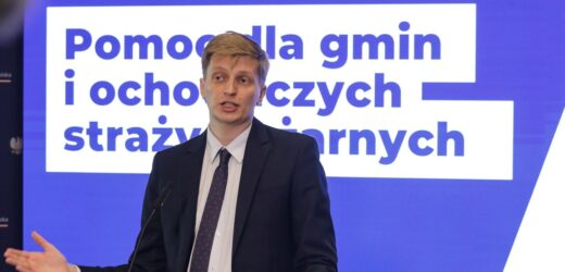 Dymisja w Ministerstwie Klimatu. Efekt zapowiedzi pożyczek dla powodzian?