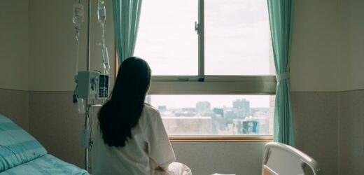 Sala do porodów martwych dzieci obok tej dla żywych. Dramat w polskich szpitalach