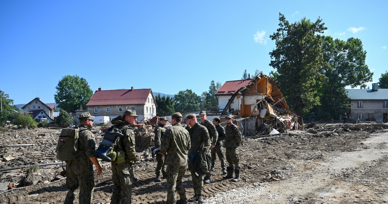 Chcesz pomóc powodzianom? Jest pilny apel dolnośląskich służb