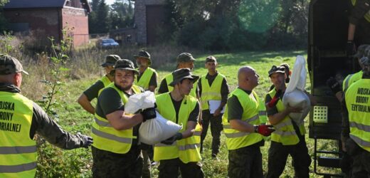 Lubuskie i Zachodniopomorskie szykują się na nadejście wysokiej fali. „Przyjmiemy każdą liczbę worków z piaskiem” [RELACJA NA ŻYWO]