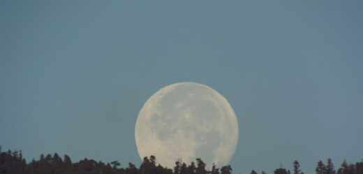 Na niebie będą dwa Księżyce. Sensacyjne doniesienia astronomów