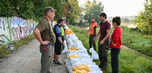 Prawie 3 tys. harcerzy zaangażowanych w pomoc powodzianom