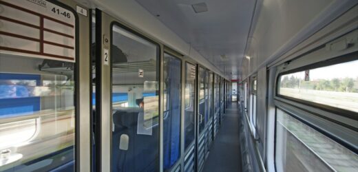 Utrudnienia w kursowaniu pociągów. Awaria trakcji spowodowała opóźnienia