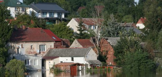 IMGW: Stan alarmowy na Odrze przekroczony w 21 miejscach