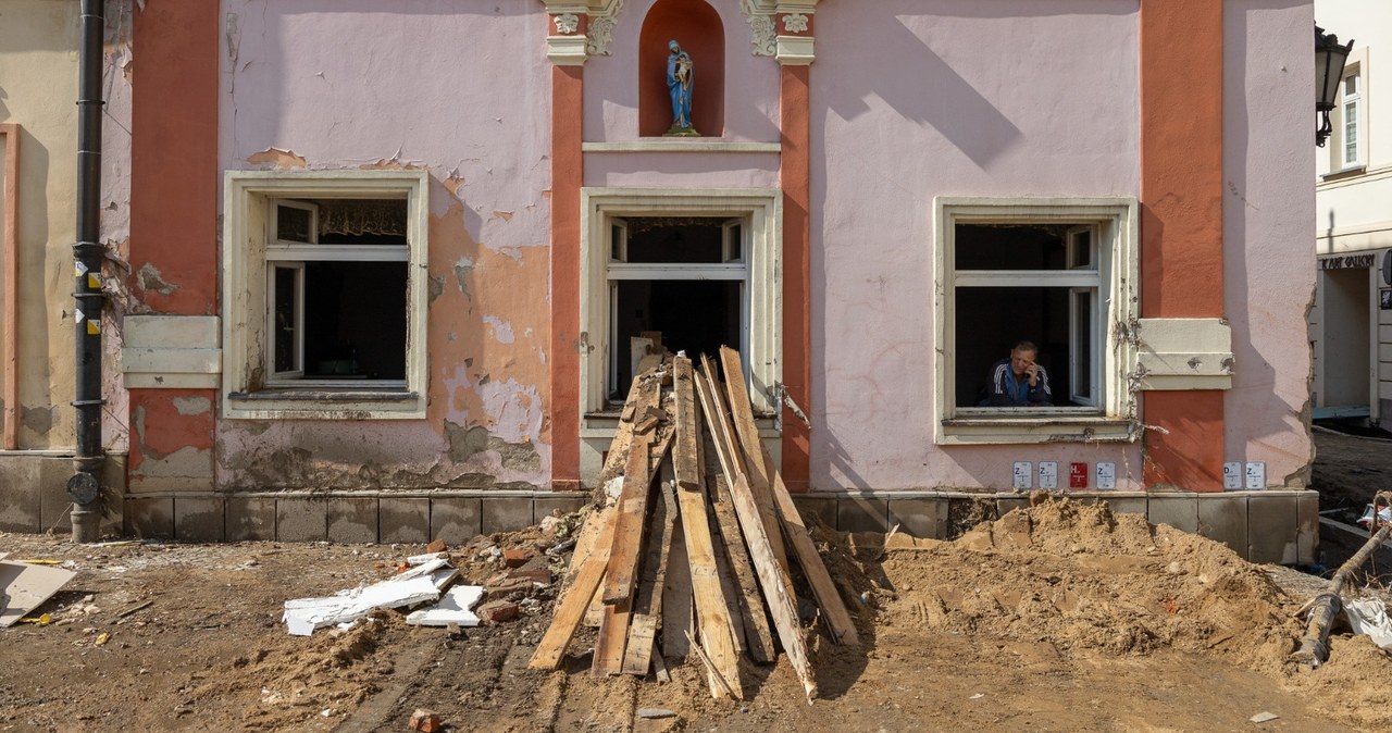 Setki milionów złotych na odbudowę branży turystycznej po powodzi