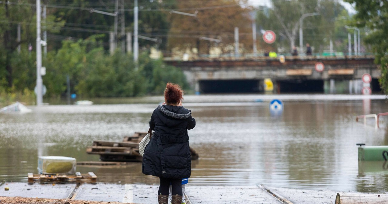 Zniszczona oczyszczalnia w Ostrawie. Ścieki wpływają na polską stronę