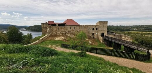 30 kilometrów od Krakowa, a widoki jak we Włoszech. Kierunek idealny na jesienny wypad