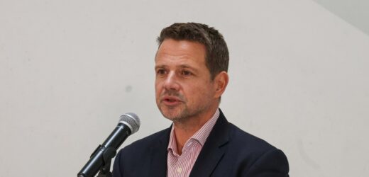 Sondaż: Trzaskowski najlepszym kandydatem koalicji rządzącej na prezydenta