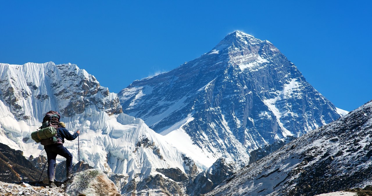 Mount Everest – najwyższa góra świata… jeszcze rośnie. I to za sprawą rzeki