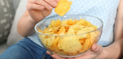 W taki sposób rujnujesz swoją dietę. Problem przychodzi wieczorem