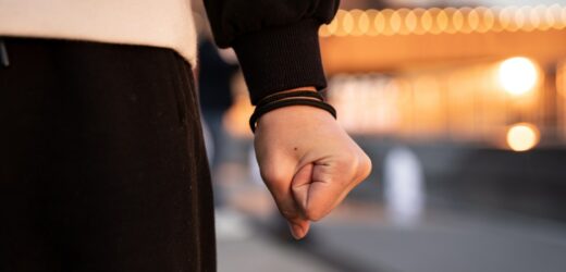 17-latek ugodzony śmiertelnie nożem. Znamy motywy działania 15-latki