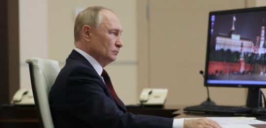 Putin chce wzmocnić armię, podpisał nową ustawę