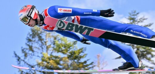 Paweł Wąsek triumfatorem Letniej Grand Prix w skokach narciarskich!
