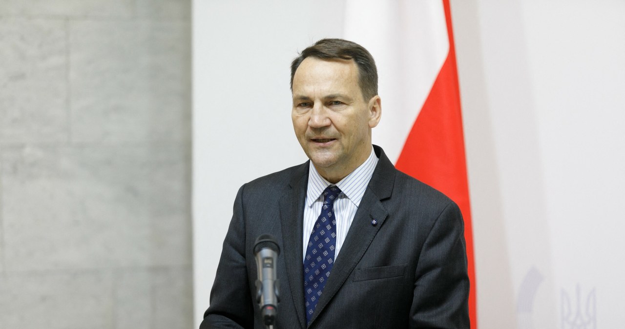 Sikorski: Natychmiast opuśćcie Iran