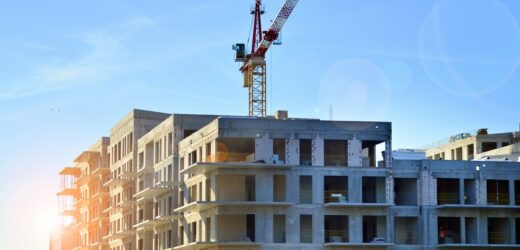 Mieszkania znów drożeją. „Rz”: Średnia cena to 92 przeciętne pensje brutto