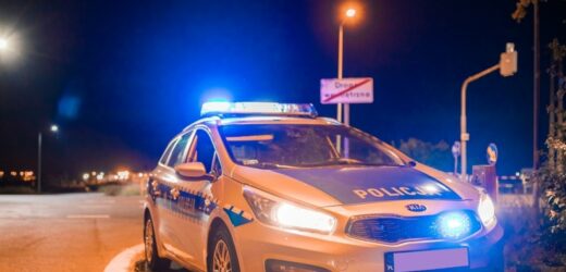Cztery osoby potrącone przez parkujący samochód