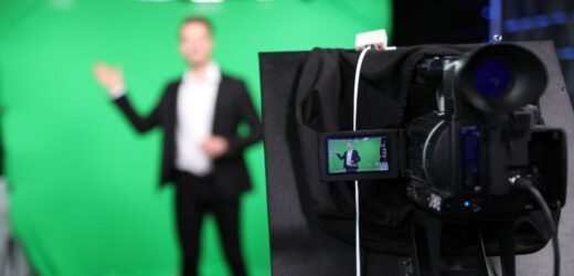 Prowadzący pogodę miał atak paniki na wizji. „Muszę się na chwilę zatrzymać” [WIDEO]