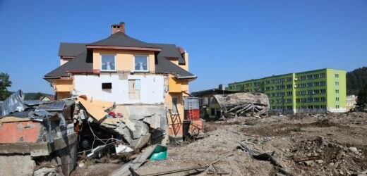 Żołnierz WOT miał okradać powodzian. Został zatrzymany