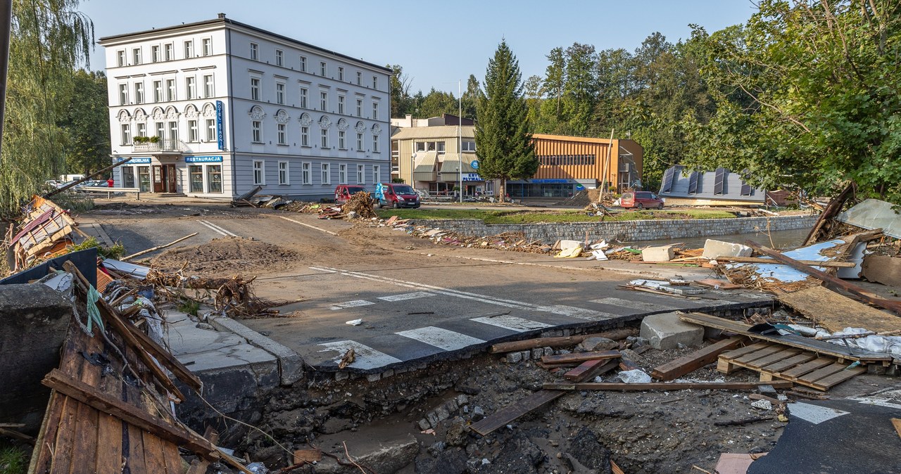 ​Dolny Śląsk po powodzi: 5 mld zł strat, 890 osób nie może wrócić do domów