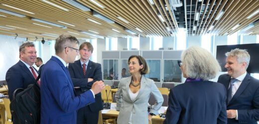 ​Komisja Wenecka: Nie można usunąć wszystkich neosędziów