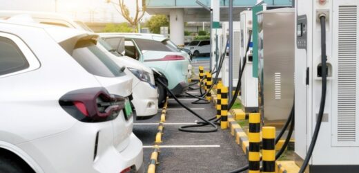 Niemcy masowo przechodzą z elektryków na silniki spalinowe