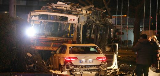 Ponad 5 tys. lat więzienia za zamach bombowy w Ankarze