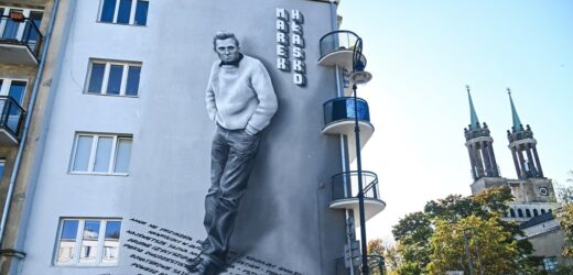 Marek Hłasko bohaterem muralu na Żoliborzu