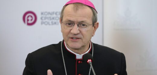 ​Abp Wojda: Udział w lekcji religii lub etyki powinien być obowiązkowy