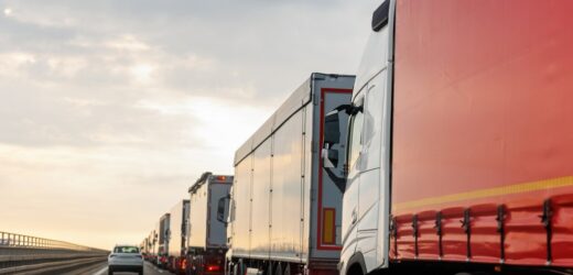 Od 1 listopada więcej płatnych dróg w Polsce