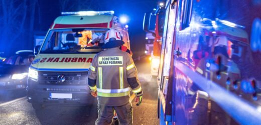 Pożar auta w garażu podziemnym. Ewakuowano 100 osób