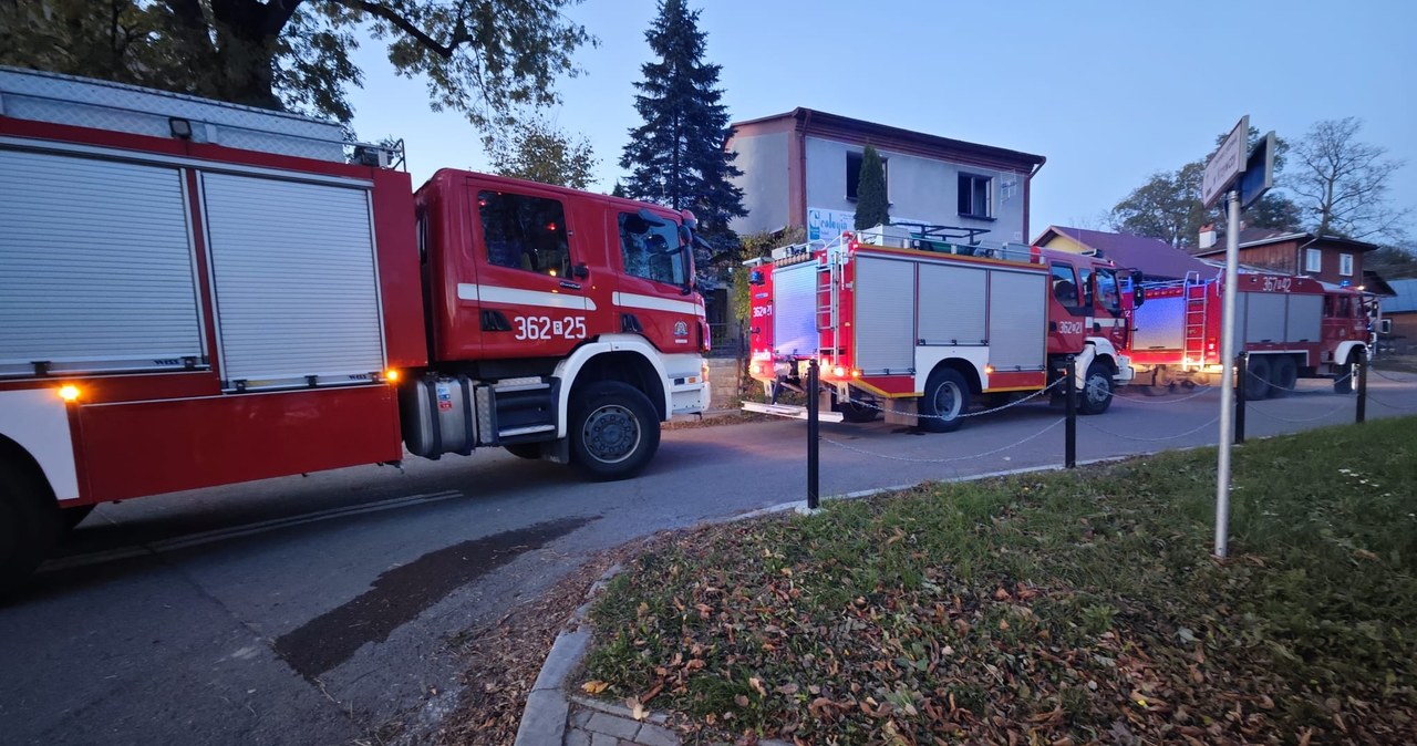 Pożar domu w Krzywczy. Jedna osoba zginęła