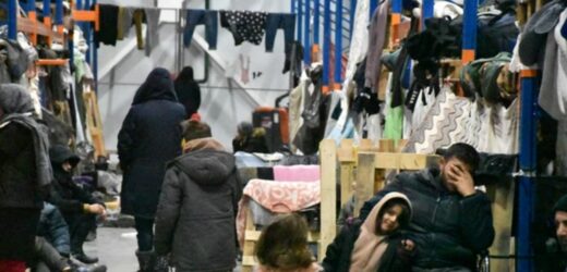 Włoski sąd: Migranci mają opuścić ośrodek w Albanii
