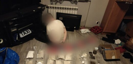Policjanci rozbili grupę przestępczą. Zabezpieczono prawie 15 kg narkotyków